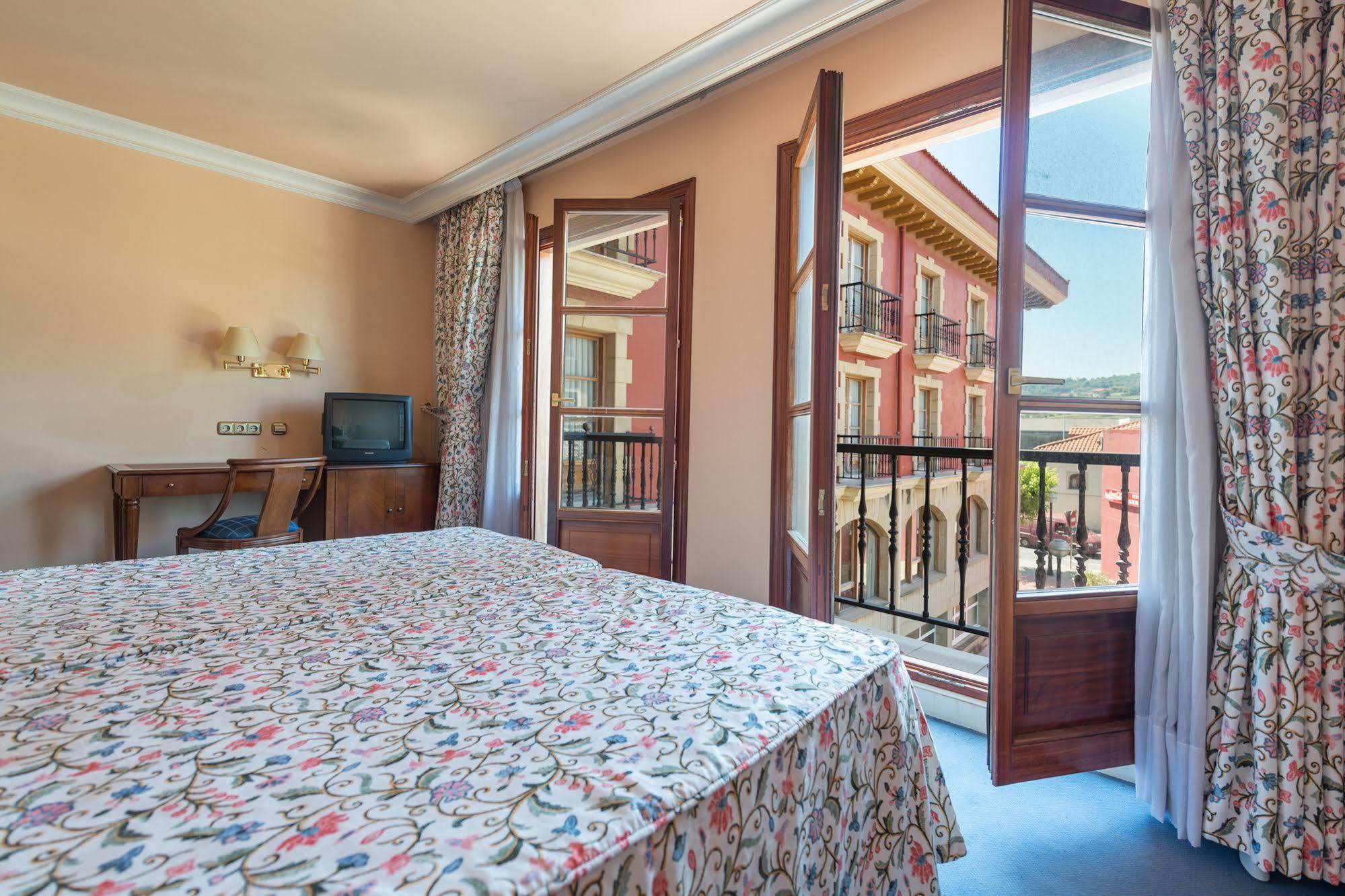 Tryp Bilbao Sondika Hotel المظهر الخارجي الصورة