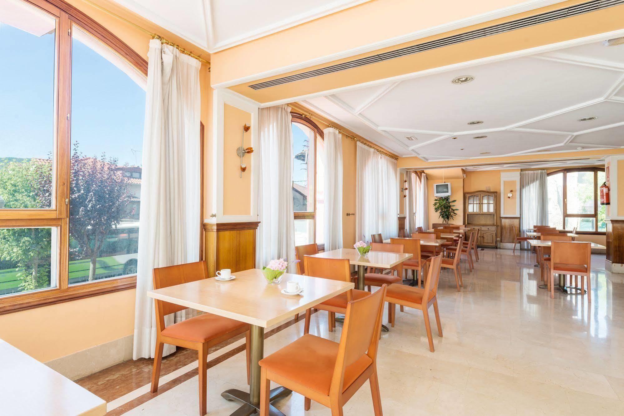 Tryp Bilbao Sondika Hotel المظهر الخارجي الصورة
