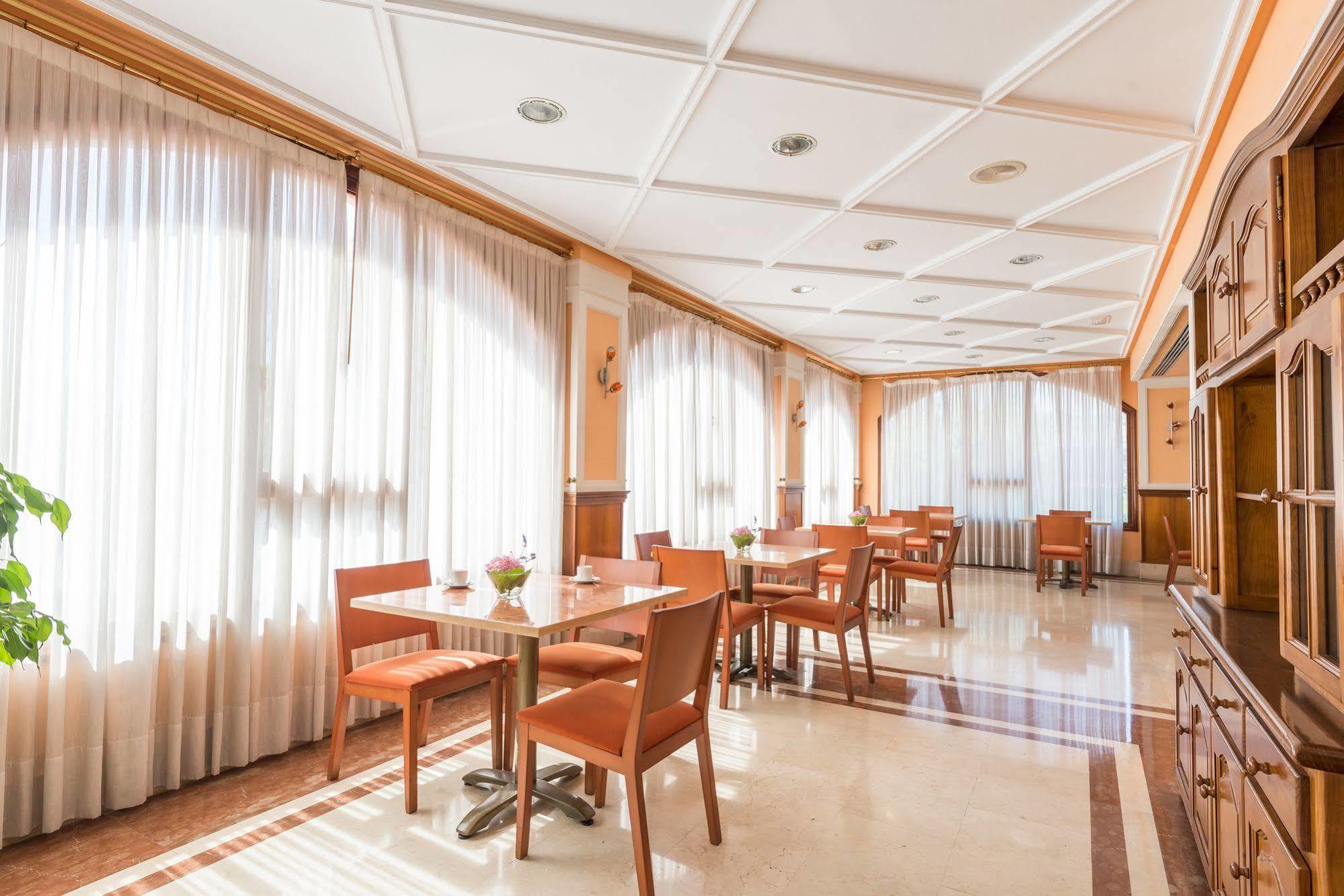 Tryp Bilbao Sondika Hotel المظهر الخارجي الصورة