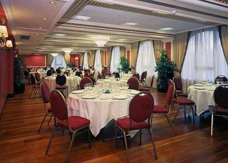 Tryp Bilbao Sondika Hotel المطعم الصورة